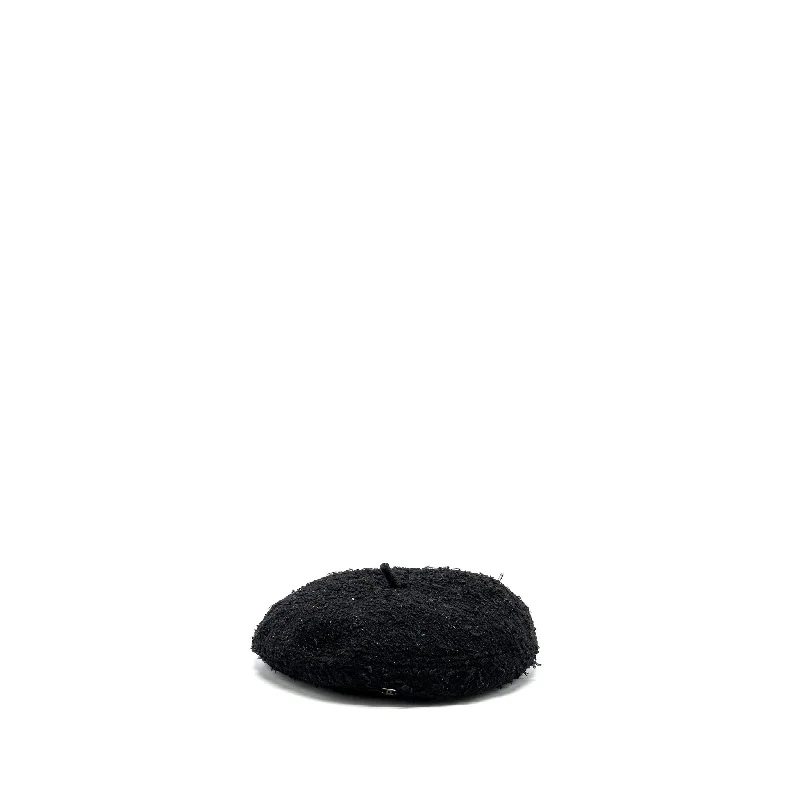 Chanel Size M CC logo Beret Polyamide/Wool Black SHW