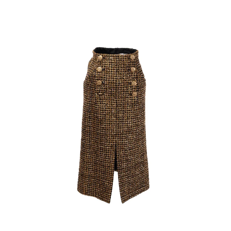 Chanel size 34 18A tweed long skirt gold / black