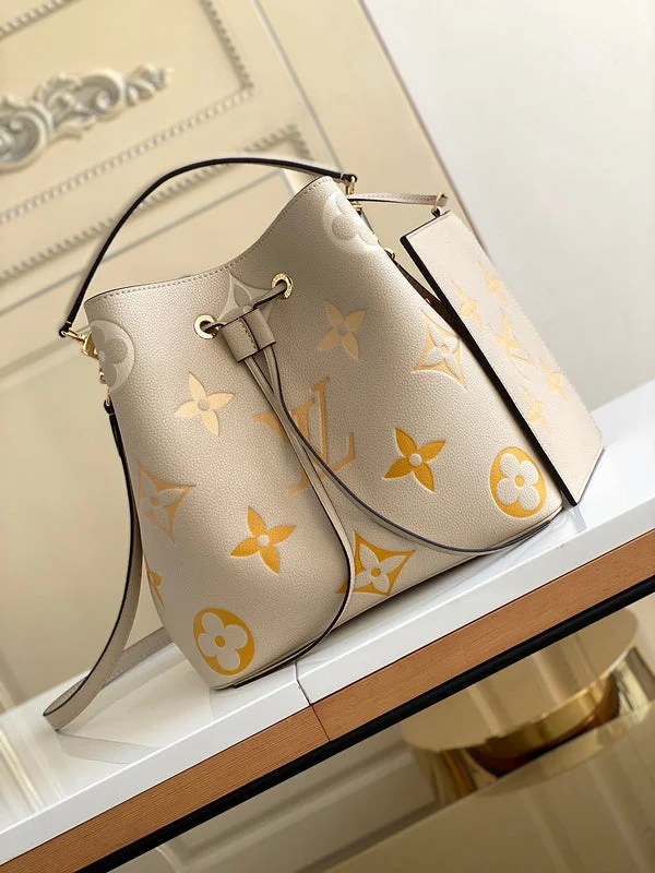 BoldCollect - LOUIS VUITTON Bags - 194