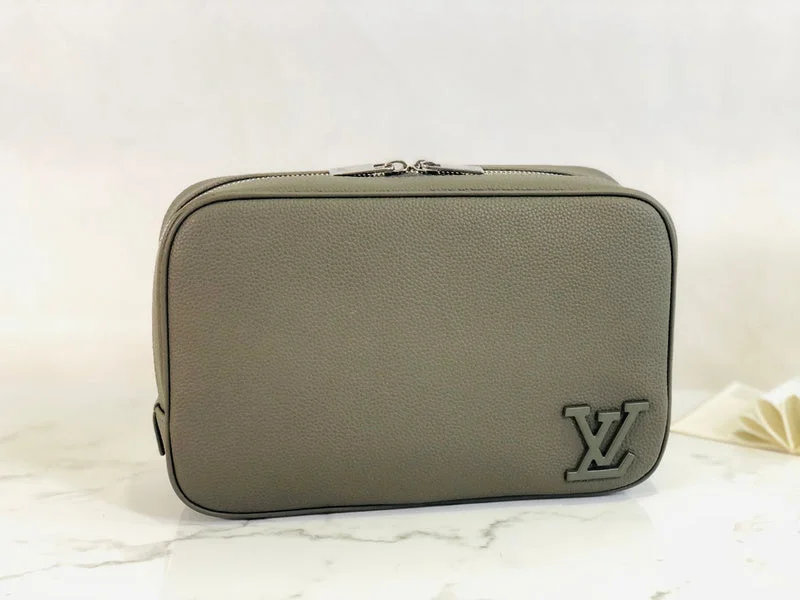 BoldCollect - LOUIS VUITTON Bags - 1032