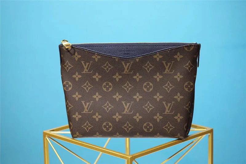 BC - Louis Vuitton Bags - 8000